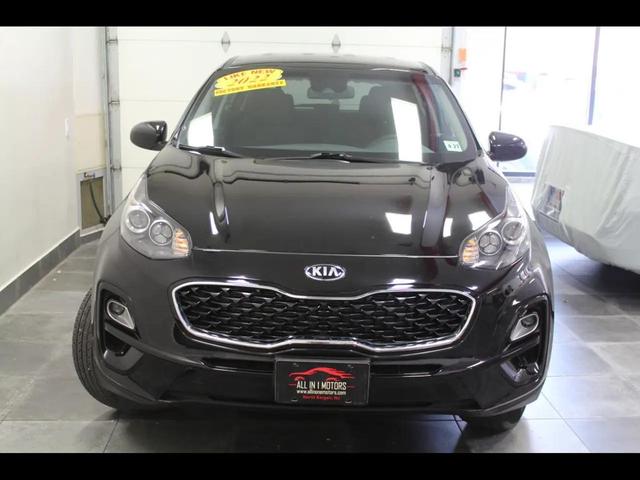 Photo of 2022 Black Cherry Kia Sportage