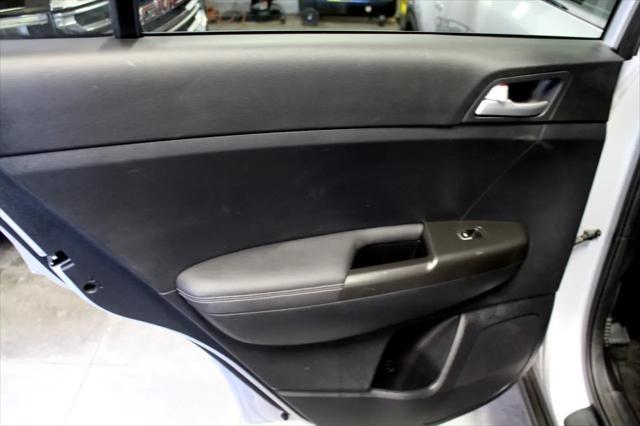 Photo of 2022 Sparkling Silver Kia Sportage