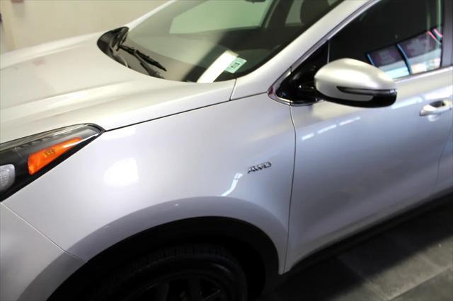 Photo of 2022 Sparkling Silver Kia Sportage