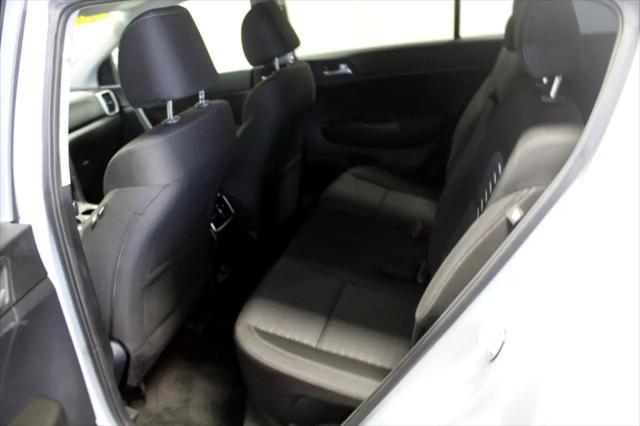 Photo of 2022 Sparkling Silver Kia Sportage