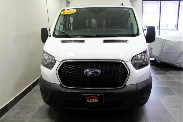 Photo of 2024 Oxford White Ford Transit-250