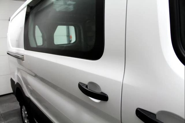 Photo of 2024 Oxford White Ford Transit-250