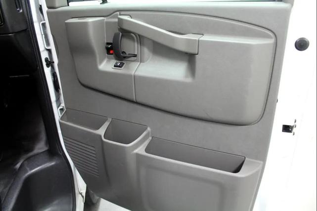 Photo of 2019 Summit White Chevrolet Express 2500
