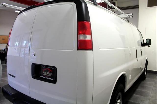 Photo of 2019 Summit White Chevrolet Express 2500