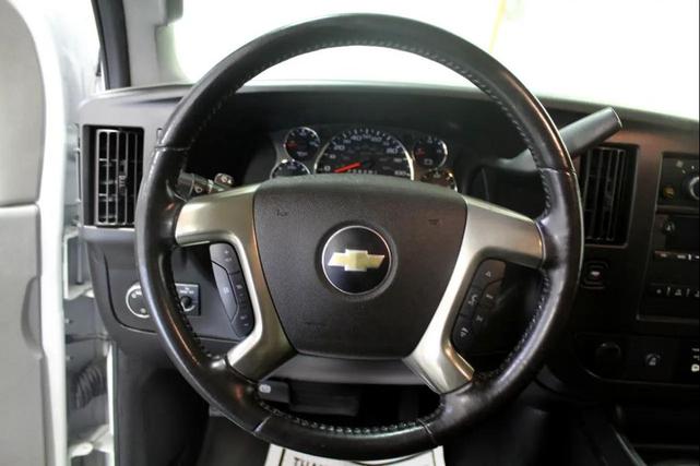 Photo of 2019 Summit White Chevrolet Express 2500