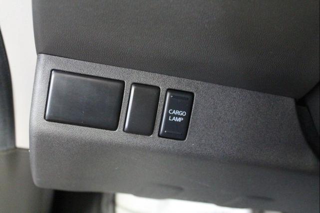 Photo of 2015 Super Black Nissan Frontier