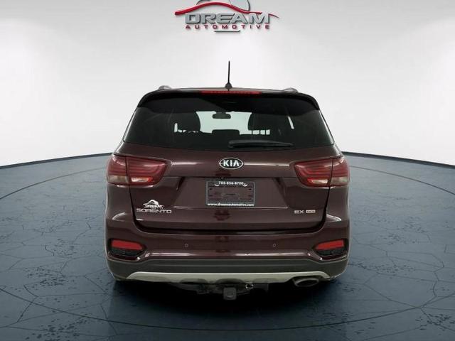 Photo of 2020 Red Kia Sorento