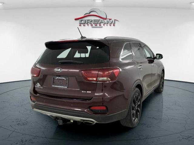 Photo of 2020 Red Kia Sorento