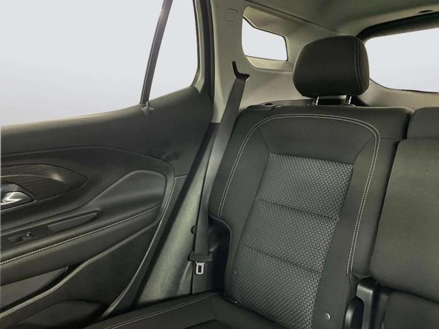 Photo of 2024 White GMC Terrain
