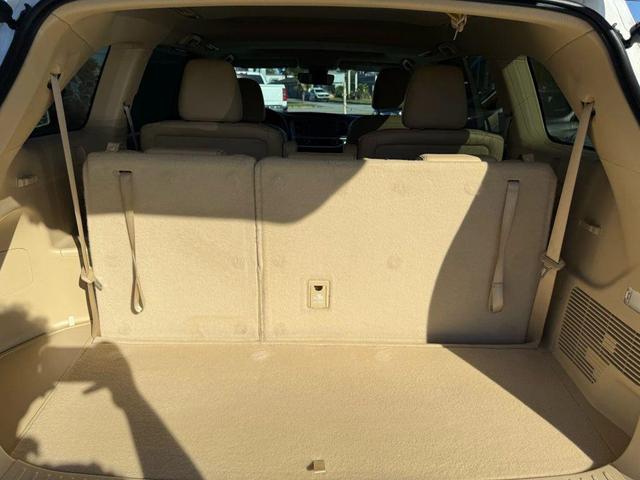 Photo of 2018 Blizzard Pearl Toyota Highlander