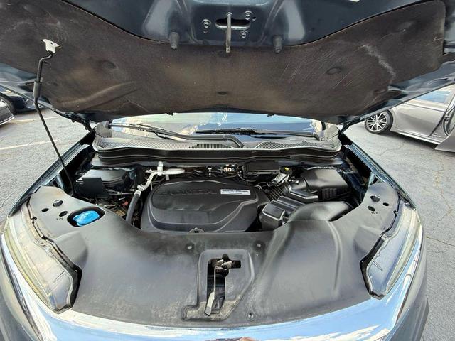 Photo of 2021 Blue Honda Pilot
