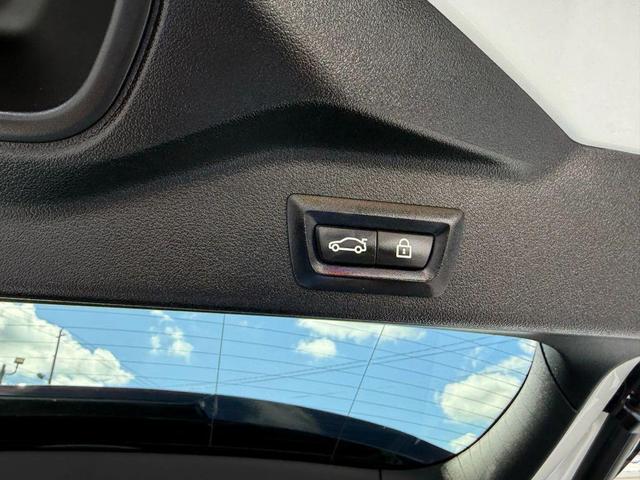 Photo of 2019 White BMW X5