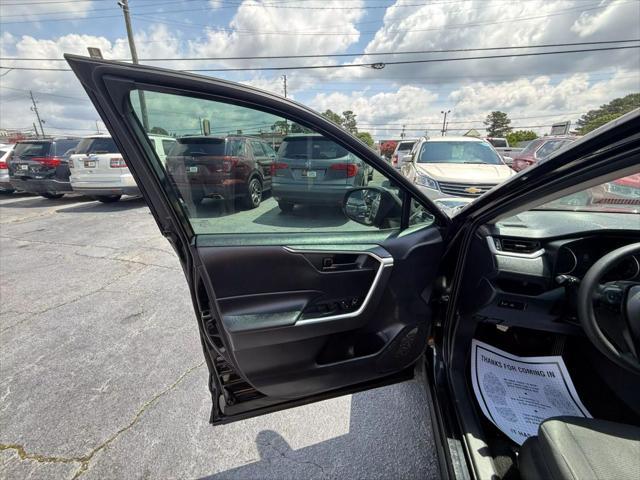 Photo of 2020 Midnight Black Metallic Toyota RAV4