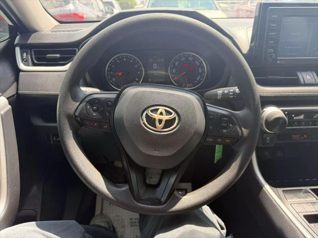 Photo of 2020 Midnight Black Metallic Toyota RAV4