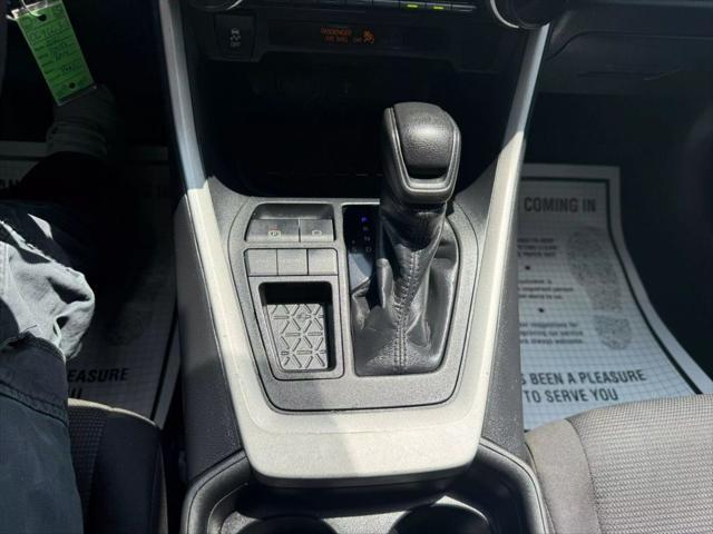 Photo of 2020 Midnight Black Metallic Toyota RAV4