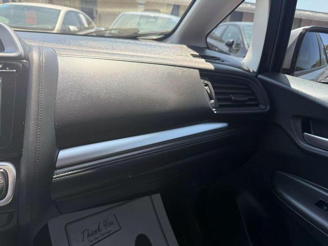 Photo of 2017 Silver Honda Fit