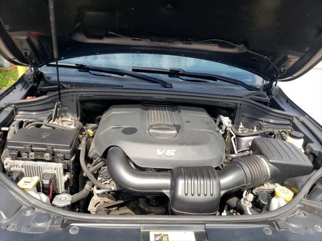 Photo of 2015 Gray Jeep Grand Cherokee