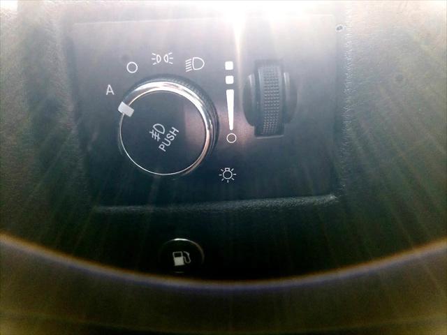 Photo of 2015 Gray Jeep Grand Cherokee