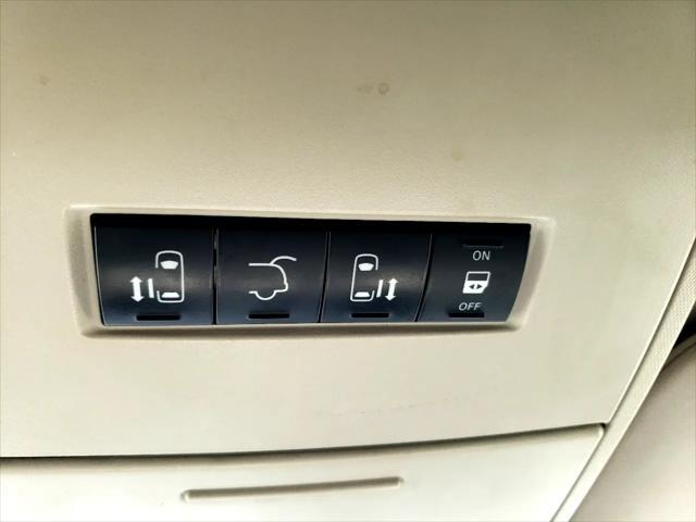 Photo of 2012 Blue Dodge Grand Caravan