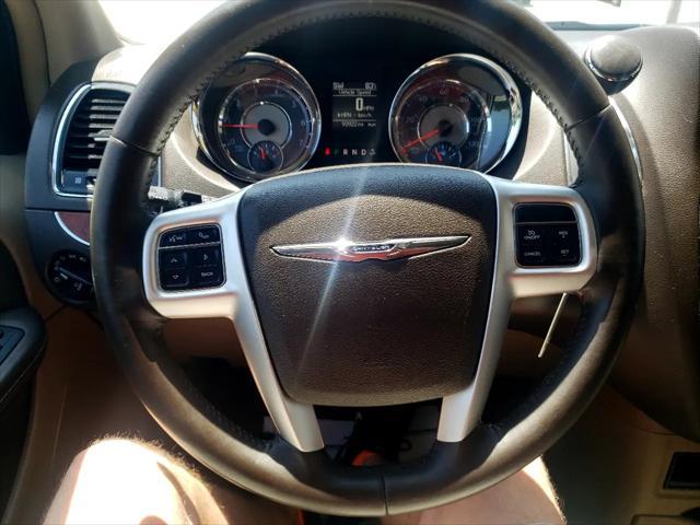 Photo of 2015 Tan Chrysler Town & Country