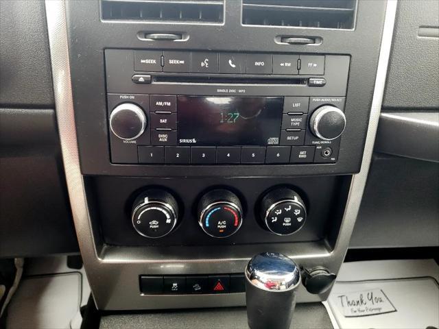 Photo of 2010 Gray Jeep Liberty
