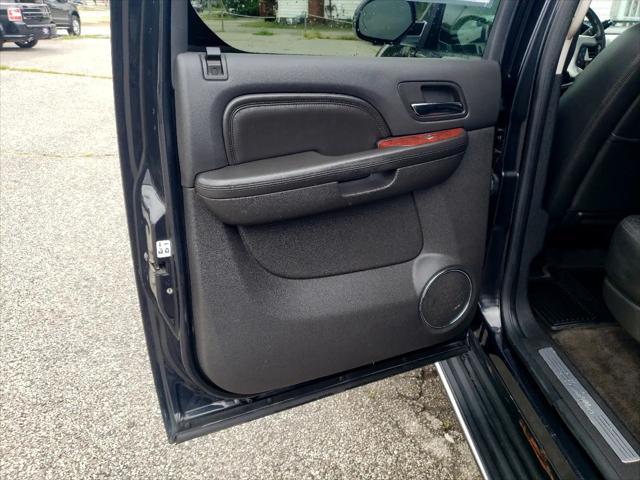 Photo of 2011 Black Cadillac Escalade ESV
