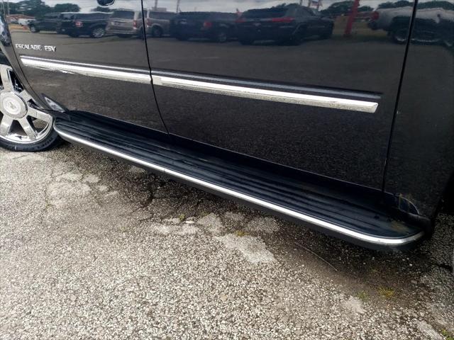 Photo of 2011 Black Cadillac Escalade ESV