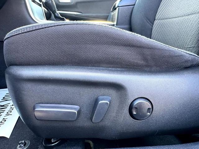 Photo of 2016 Black Toyota Camry