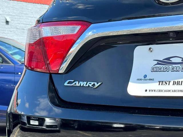Photo of 2016 Black Toyota Camry