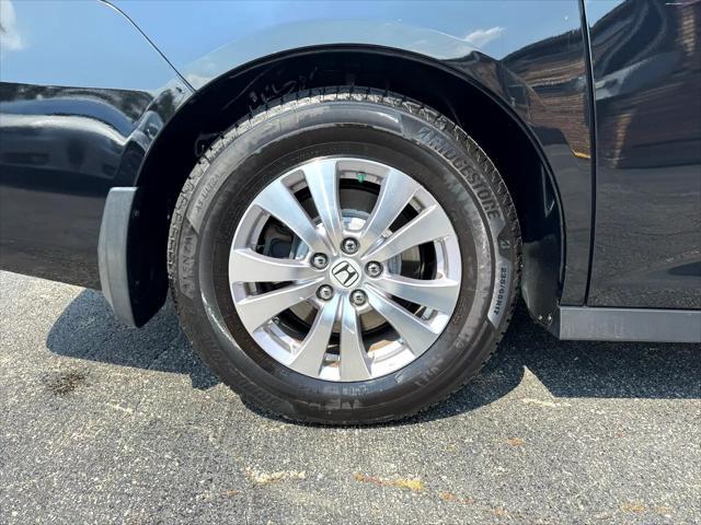 Photo of 2017 Black Honda Odyssey