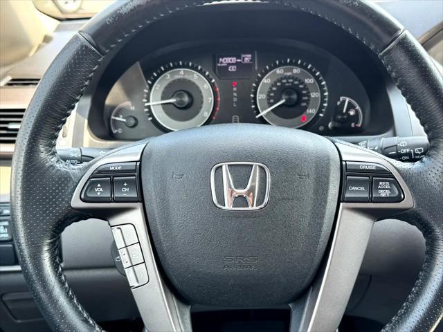 Photo of 2017 Black Honda Odyssey