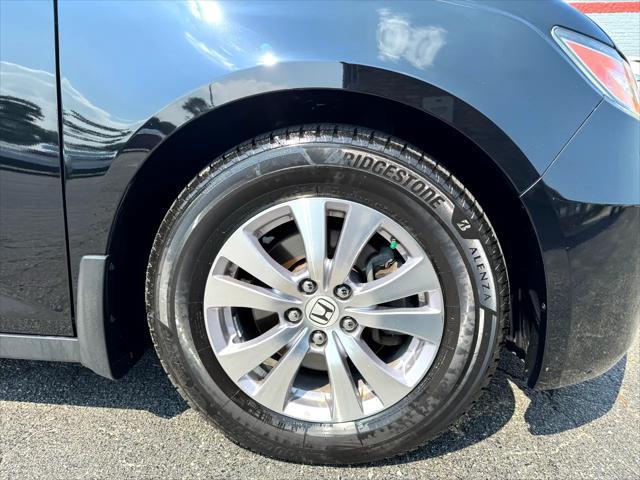 Photo of 2017 Black Honda Odyssey