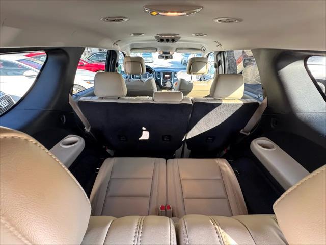 Photo of 2015 Pearl White Dodge Durango