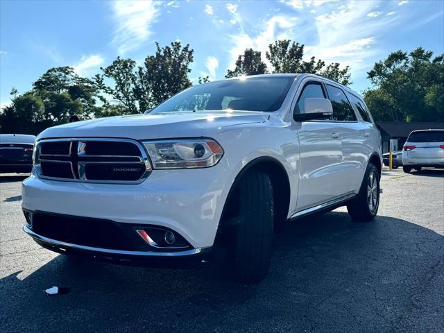 Photo of 2015 Pearl White Dodge Durango