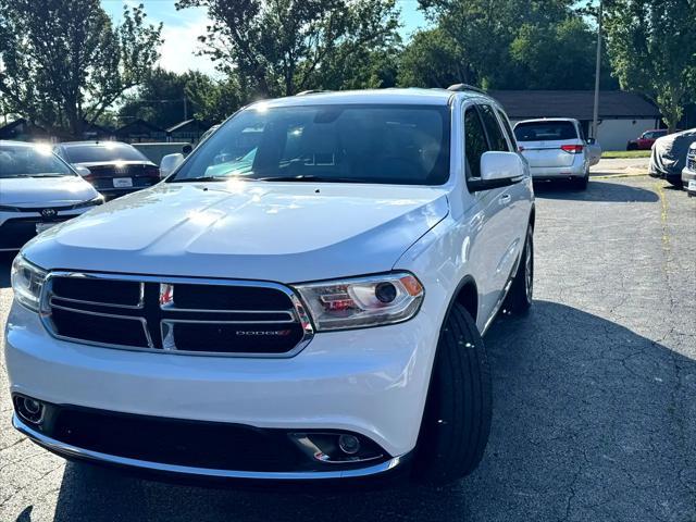 Photo of 2015 Pearl White Dodge Durango