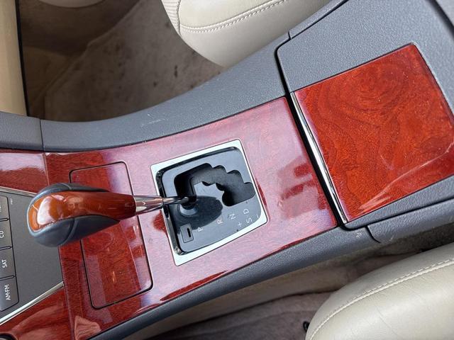 Photo of 2011 Tan Lexus ES 350