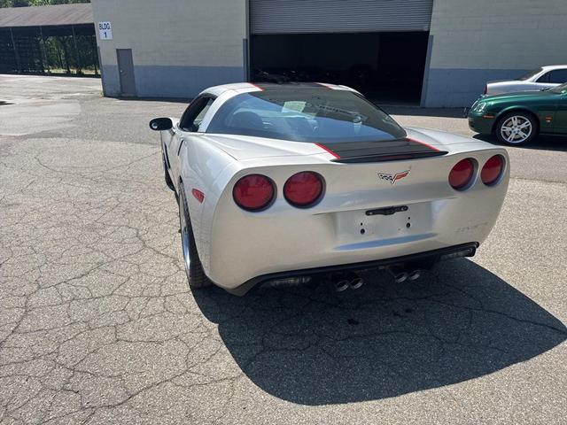 Photo of 2006 Ricochet Silver Metallic Chevrolet Corvette