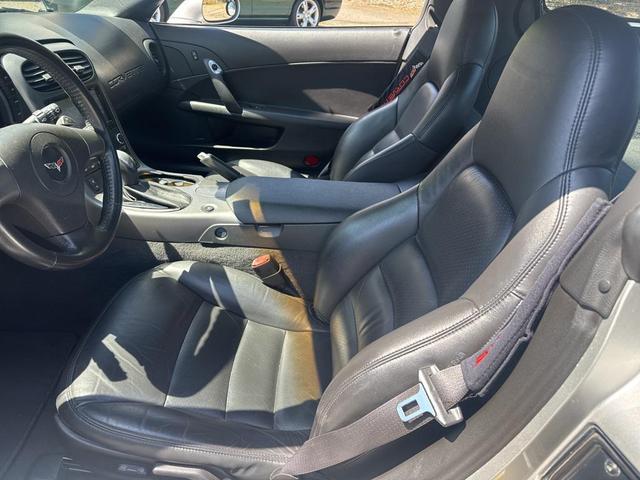 Photo of 2006 Ricochet Silver Metallic Chevrolet Corvette