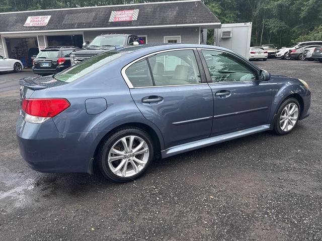 Photo of 2013 Twilight Blue Metallic Subaru Legacy