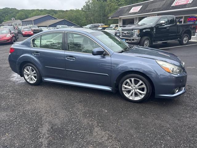 Photo of 2013 Twilight Blue Metallic Subaru Legacy