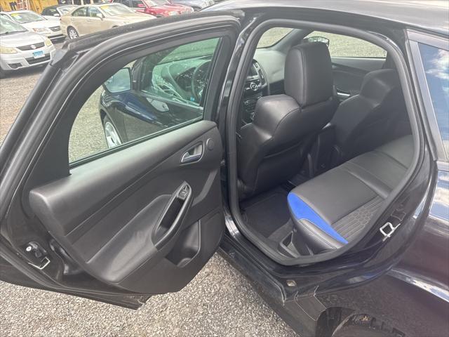 Photo of 2013 Tuxedo Black Metallic Ford Focus ST