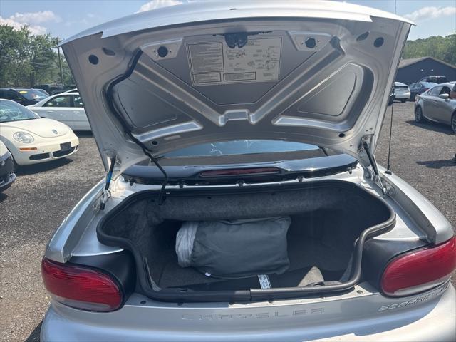 Photo of 2000 Silver Chrysler Sebring
