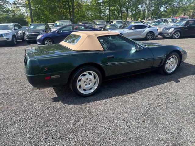 Photo of 1996 POLO GREEN Chevrolet Corvette