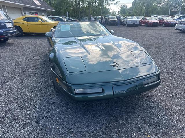 Photo of 1996 POLO GREEN Chevrolet Corvette