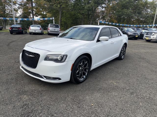 2016 Chrysler 300