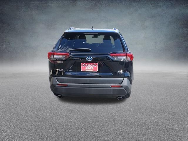 Photo of 2022 Midnight Black Metallic Toyota RAV4 Hybrid