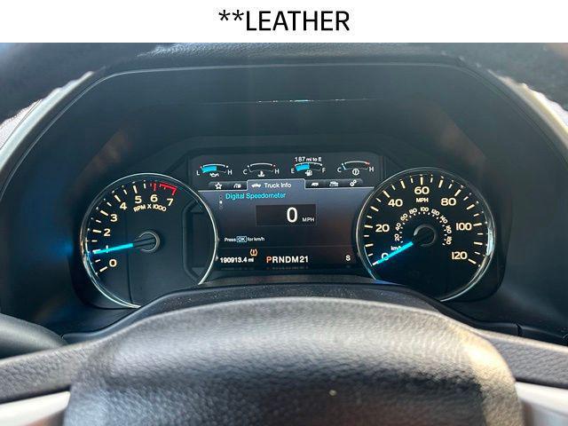 Photo of 2015 Tuxedo Black Metallic Ford F-150