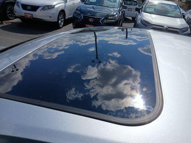 Photo of 2008 Alabaster Silver Metallic Acura TL
