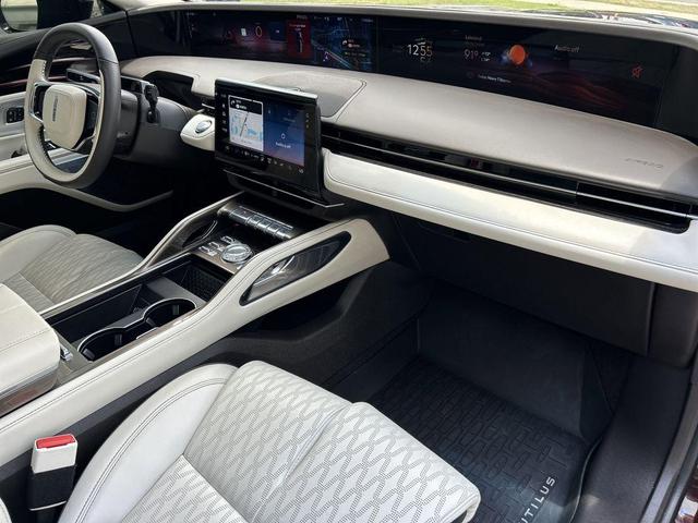 Photo of 2024 Red Metallic Lincoln Nautilus