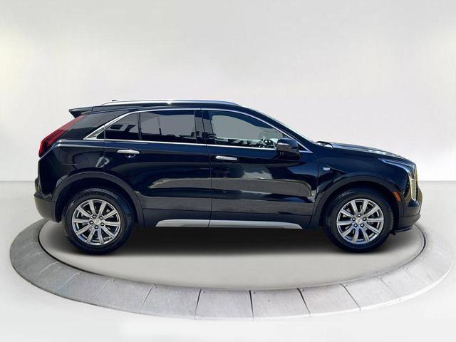 Photo of 2021 Stellar Black Metallic Cadillac XT4